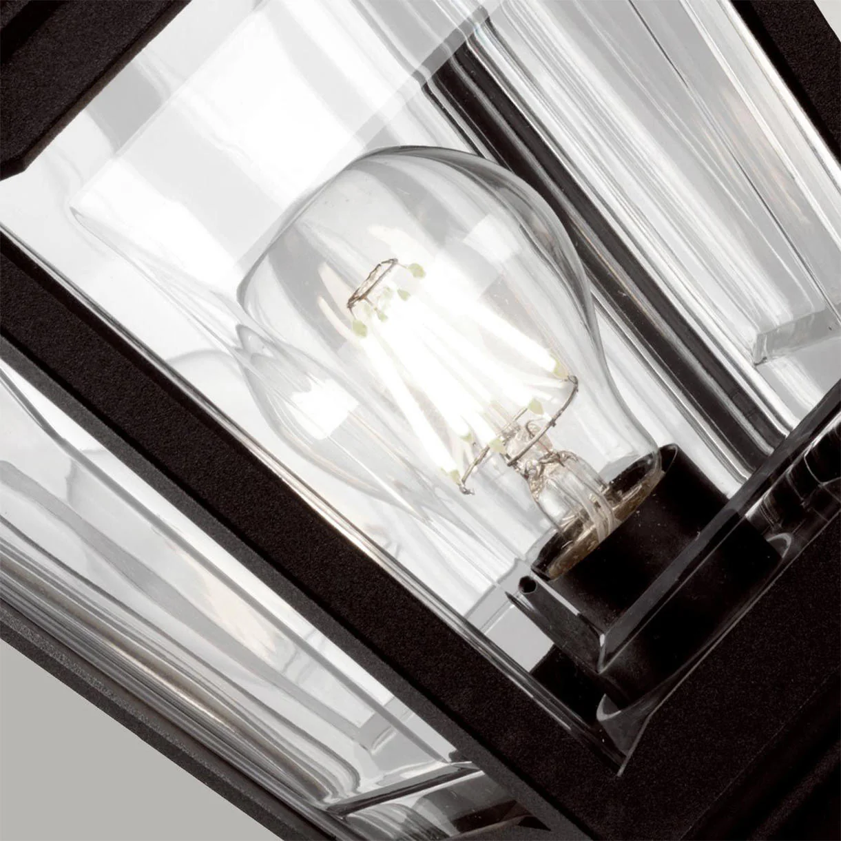Kerry Outdoor Pedestal Lantern - Image 4