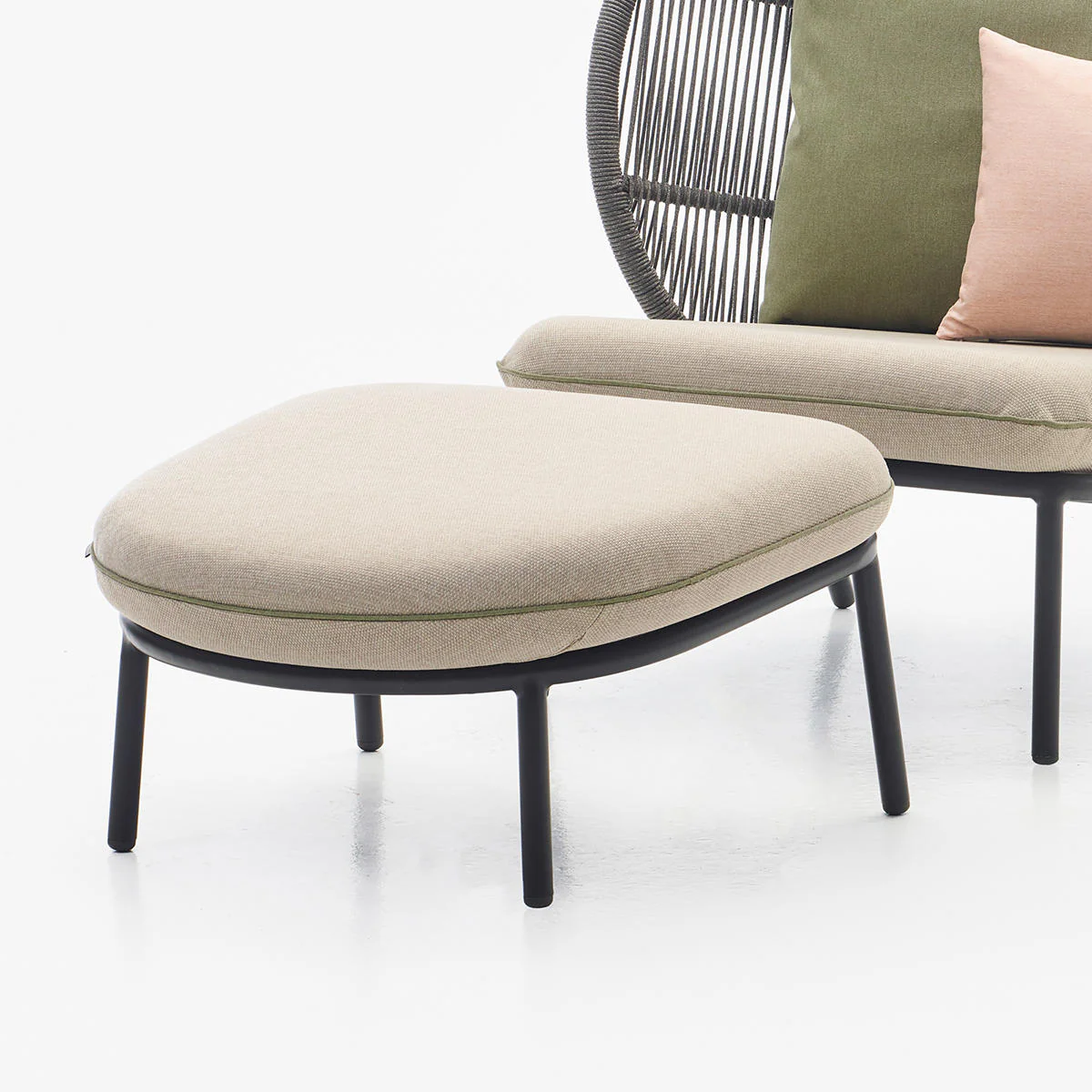 Kodo Footrest