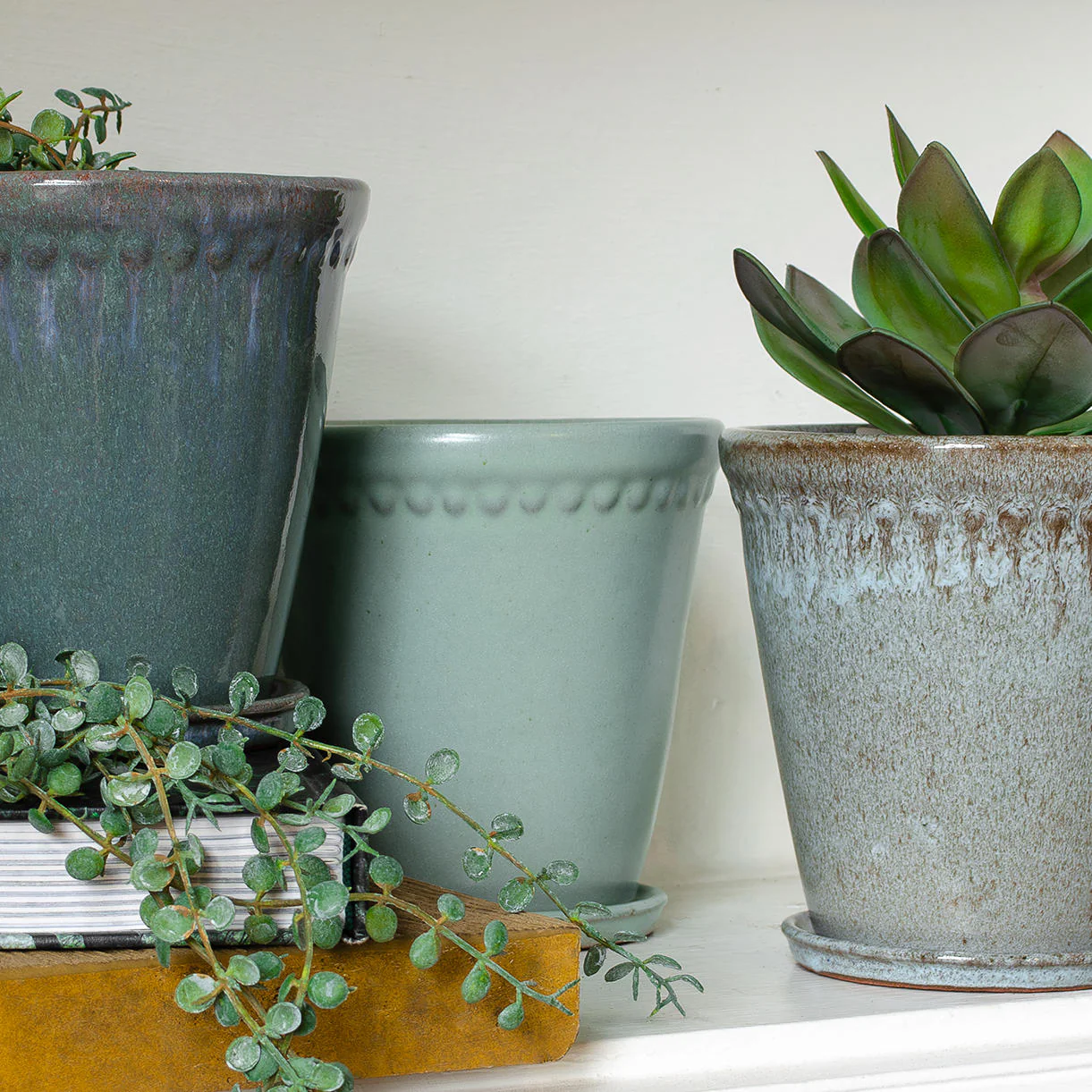 Lacepot Edged Glazed Plant Pot Mixed Blues - Image 4