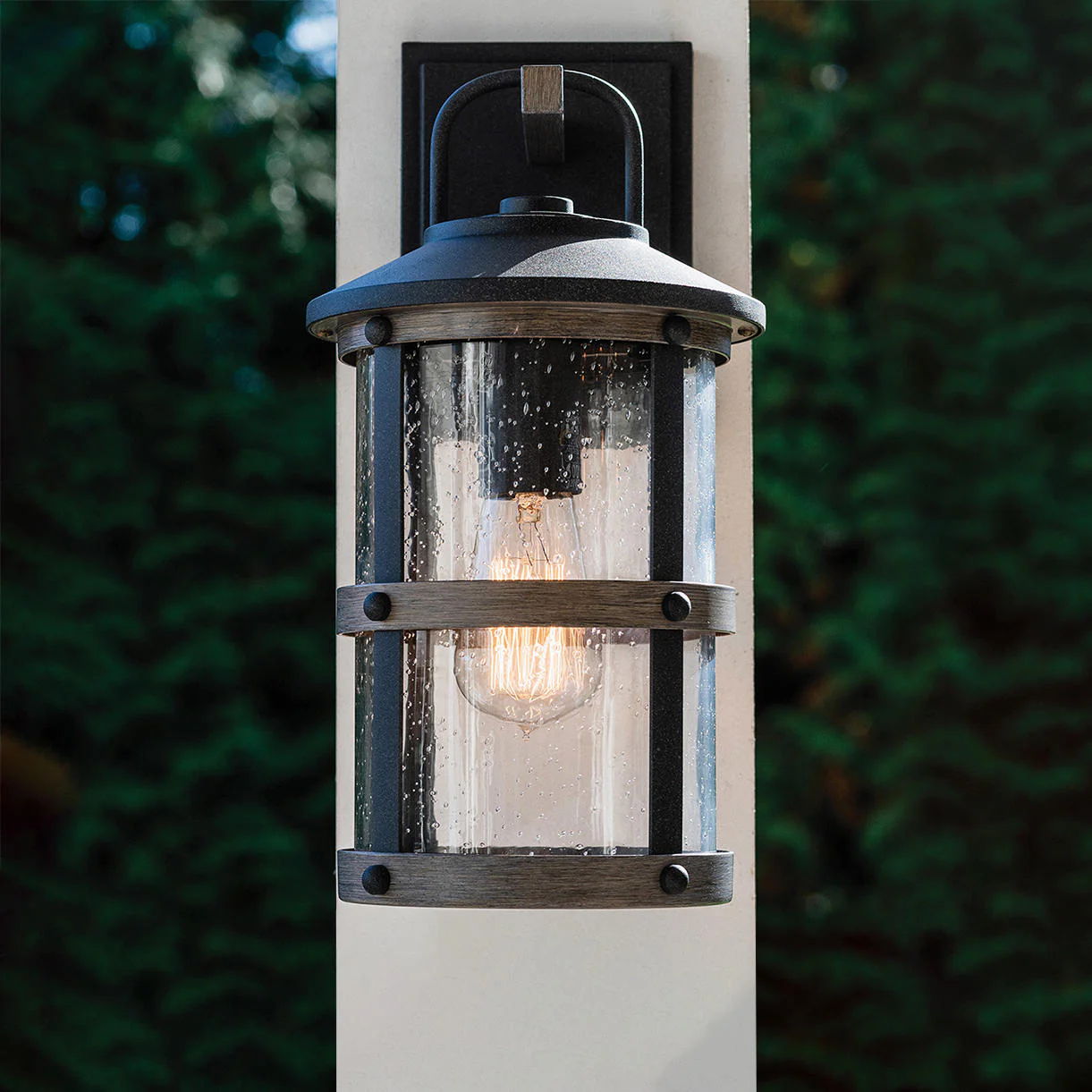 Lakehouse Outdoor Wall Lanterns