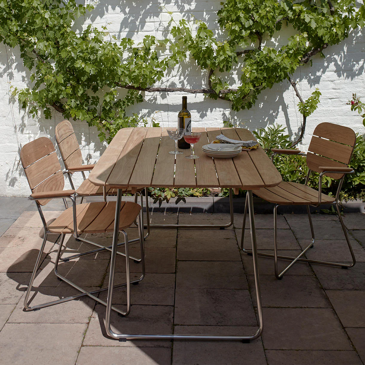 Lilium Armchair - Image 3