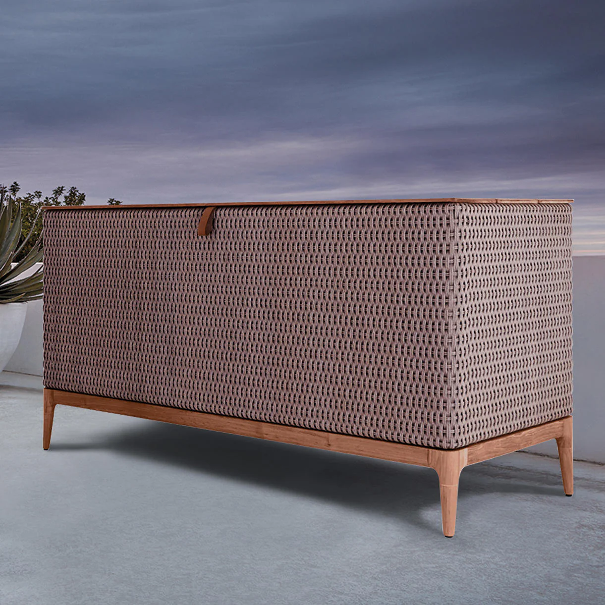 Lima Storage Chest