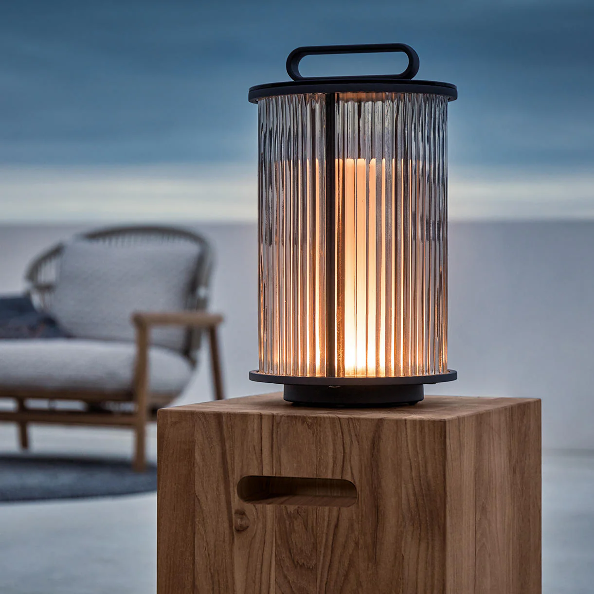 Solar Line Glass Lantern - Image 4