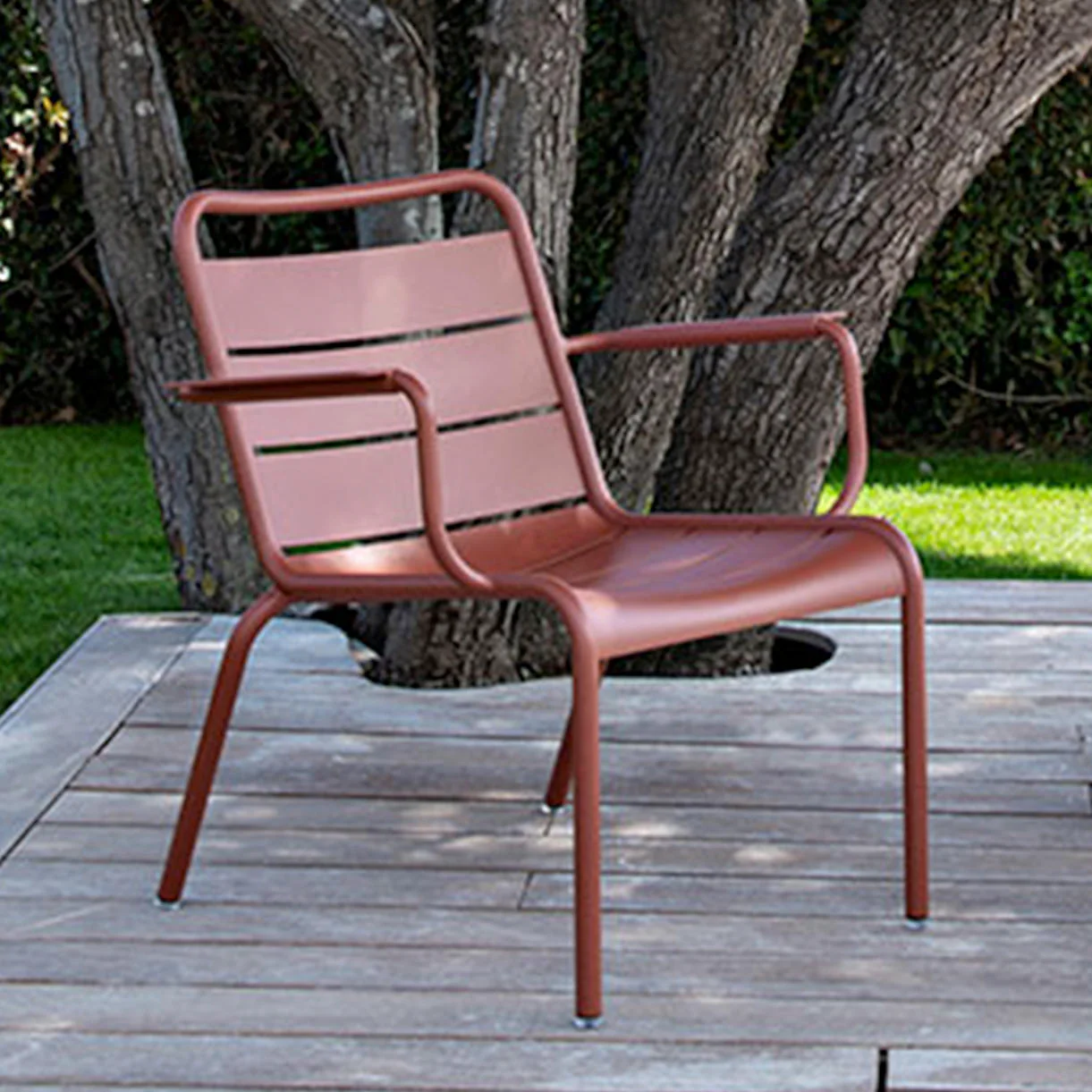 Luxembourg Lounge Armchair - Image 3