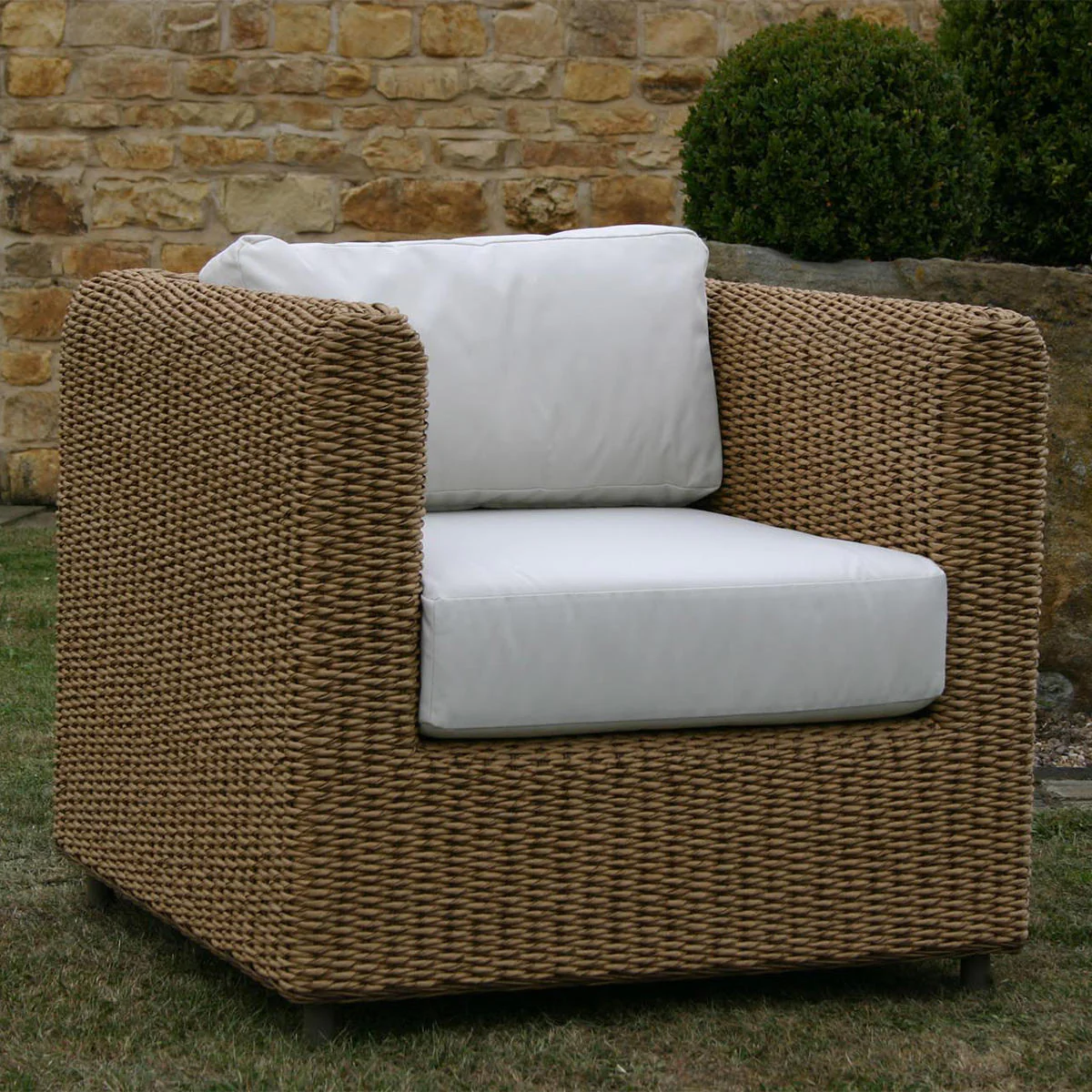 Malibu Outdoor Lounge Armchair