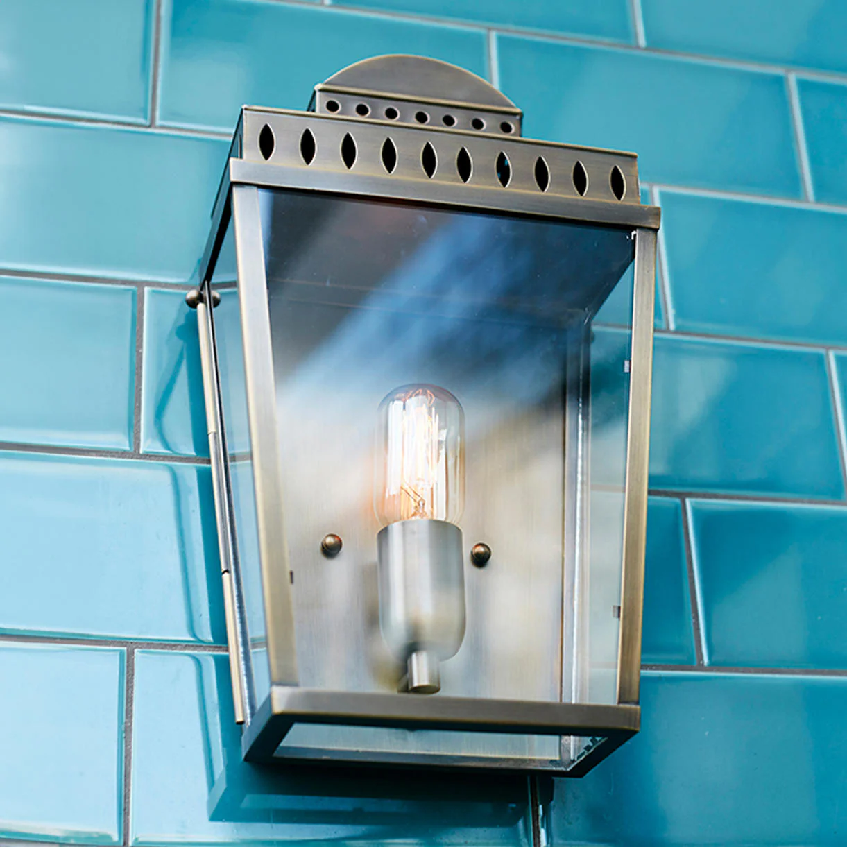 Mansion House Outdoor Flush Wall Lantern - Image 3