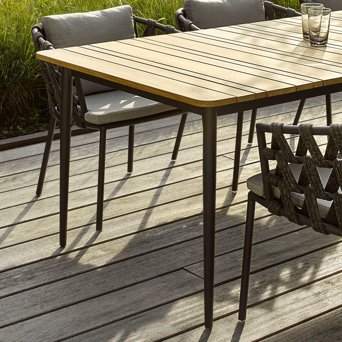 Max Rectangular Dining Table