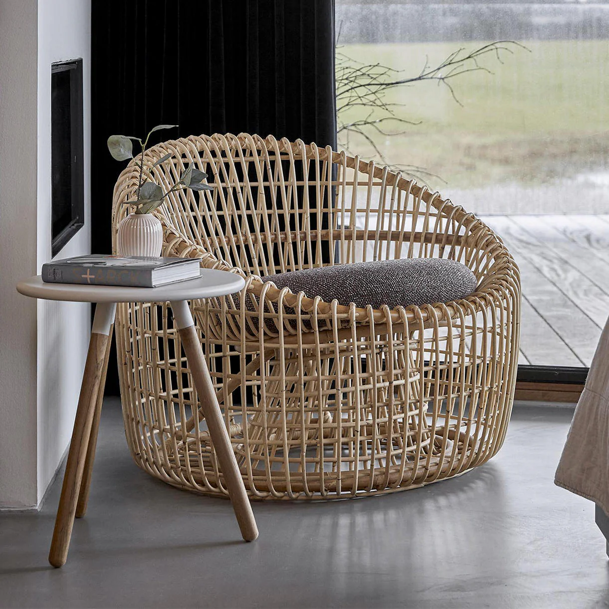 Nest Indoor Lounge Round Chair - Image 3