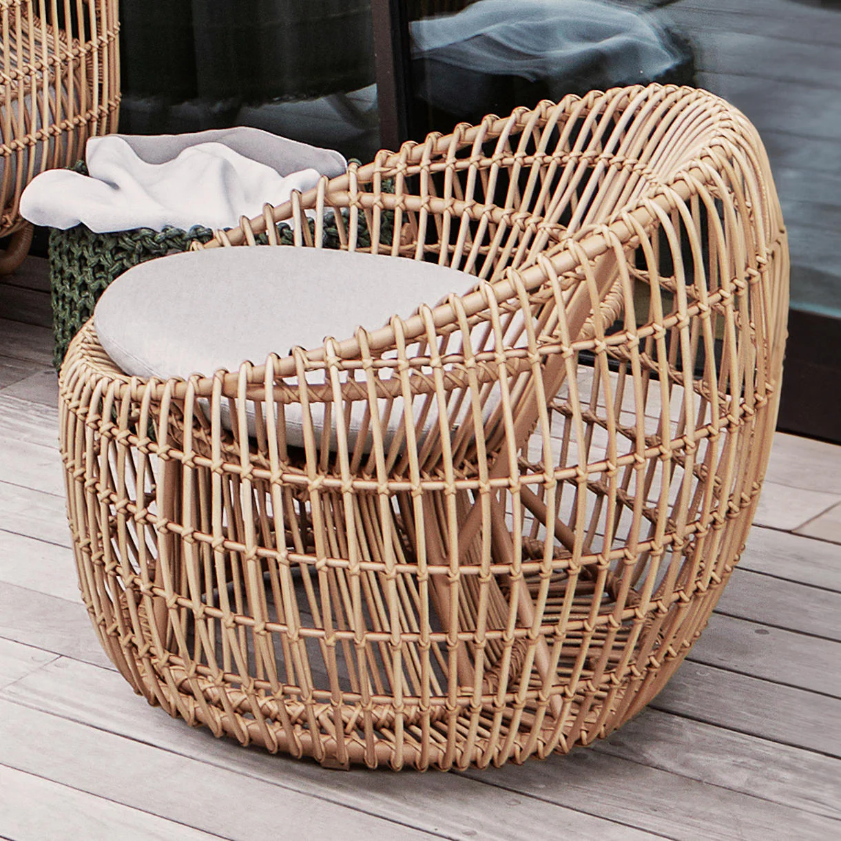 Nest Outdoor Round Chair - Image 4
