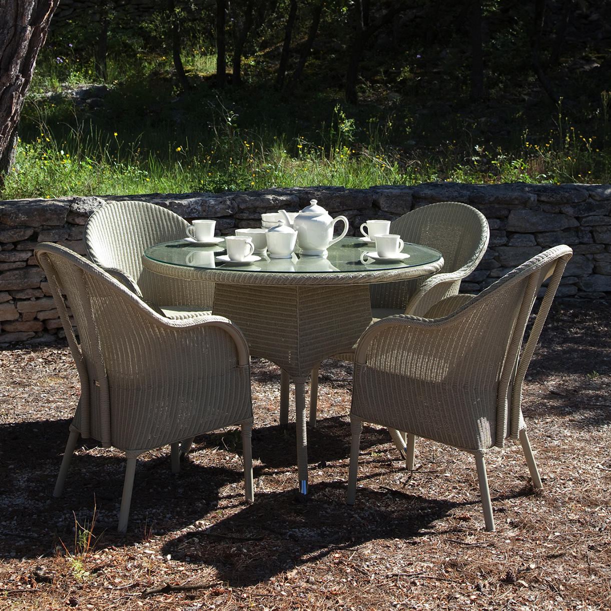 Nimes 110cm Round Dining Table - Image 5