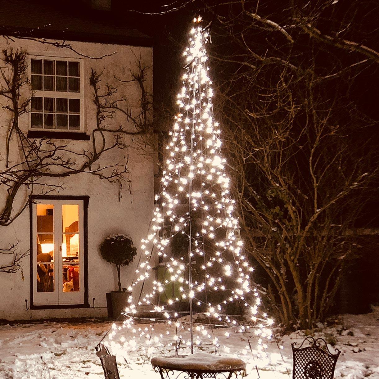 Outdoor 3D Illuminated Static Light Christmas Trees - Image 11