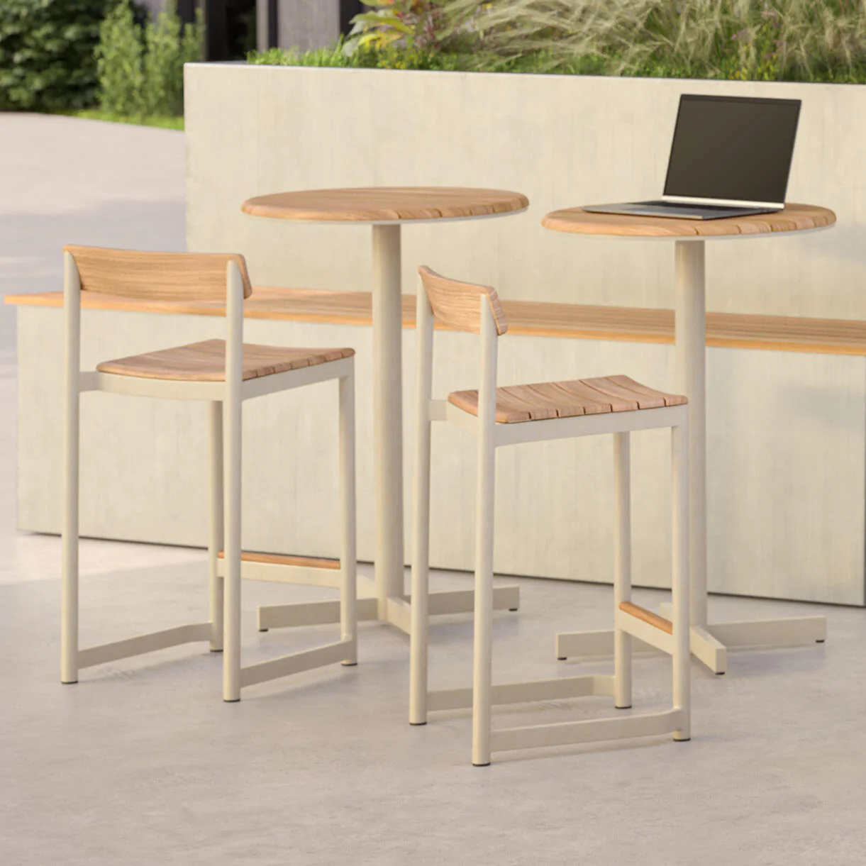 Pelagus Counter Stool