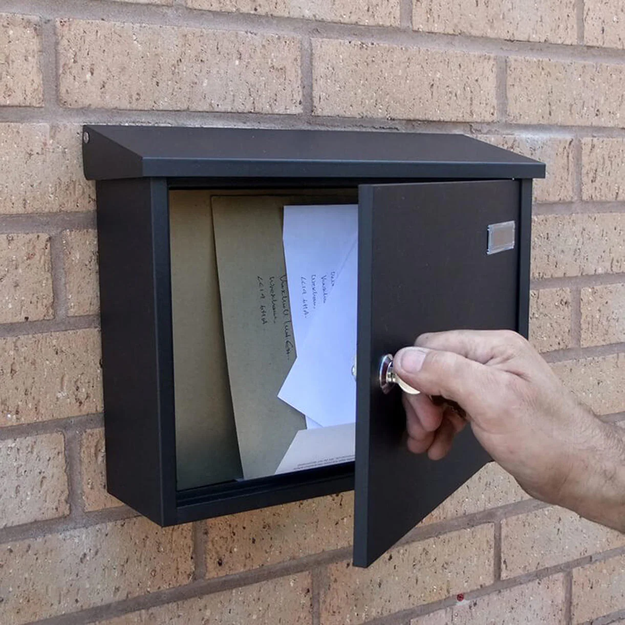 Personalised Taylor Letterbox - Image 3