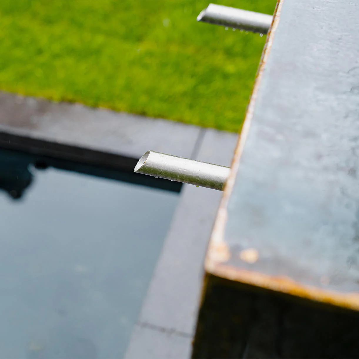 Pond Water Wall Free Standing with 3 Spouts - Corten - Image 4