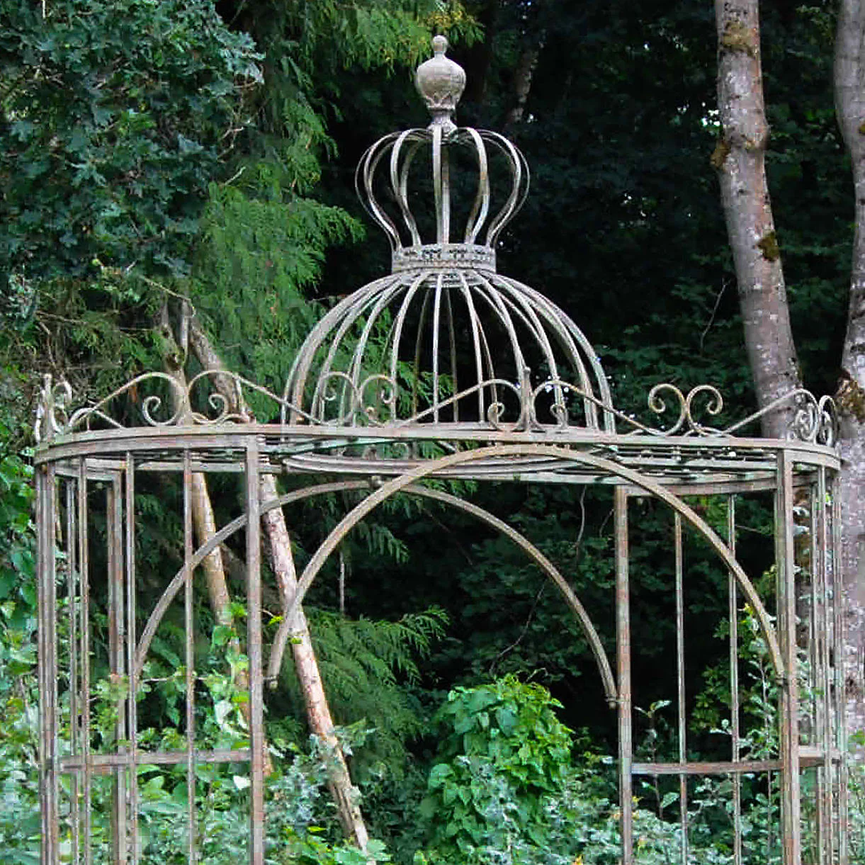Regal Dome Topped Arch - Image 2