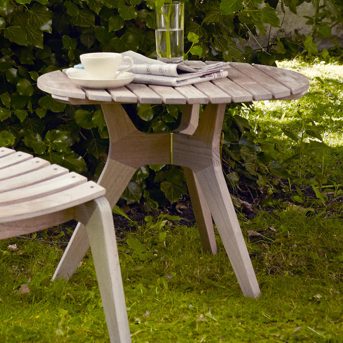 Regatta Lounge Table