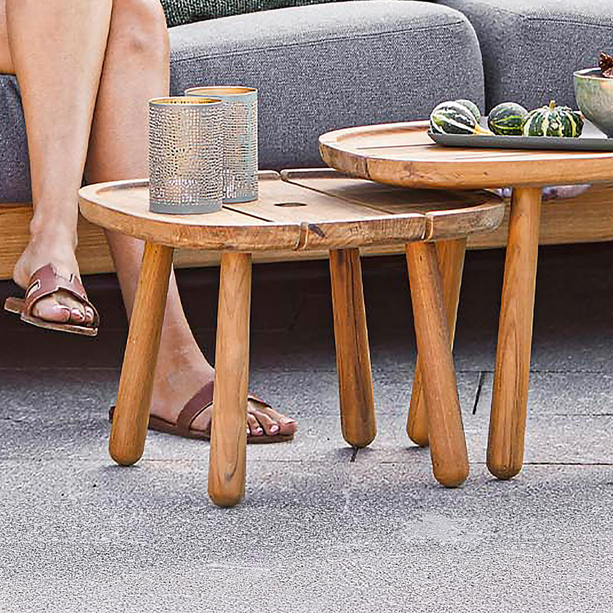 Royal Square Teak Coffee Table - Image 3