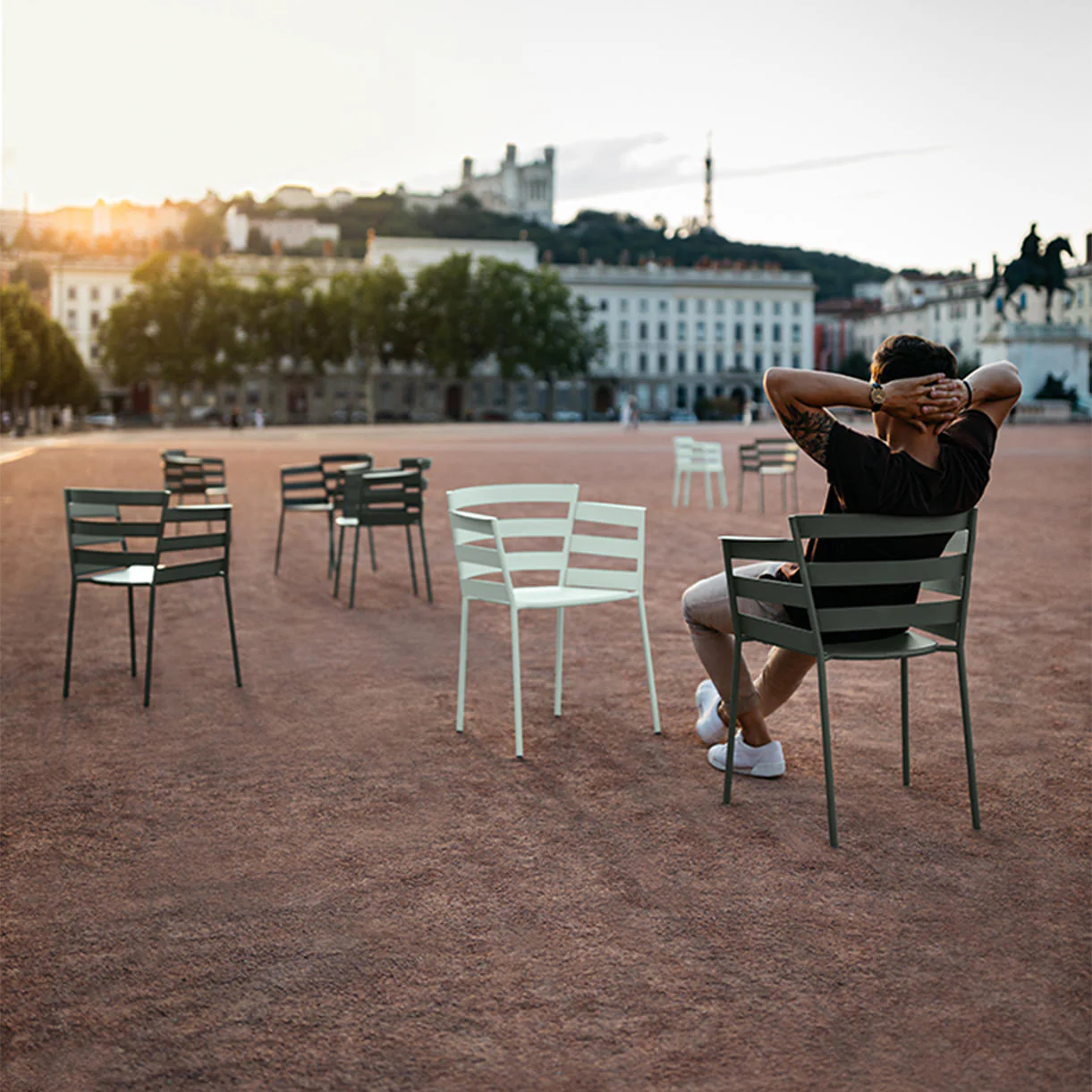 Rythmic Armchair - Image 5