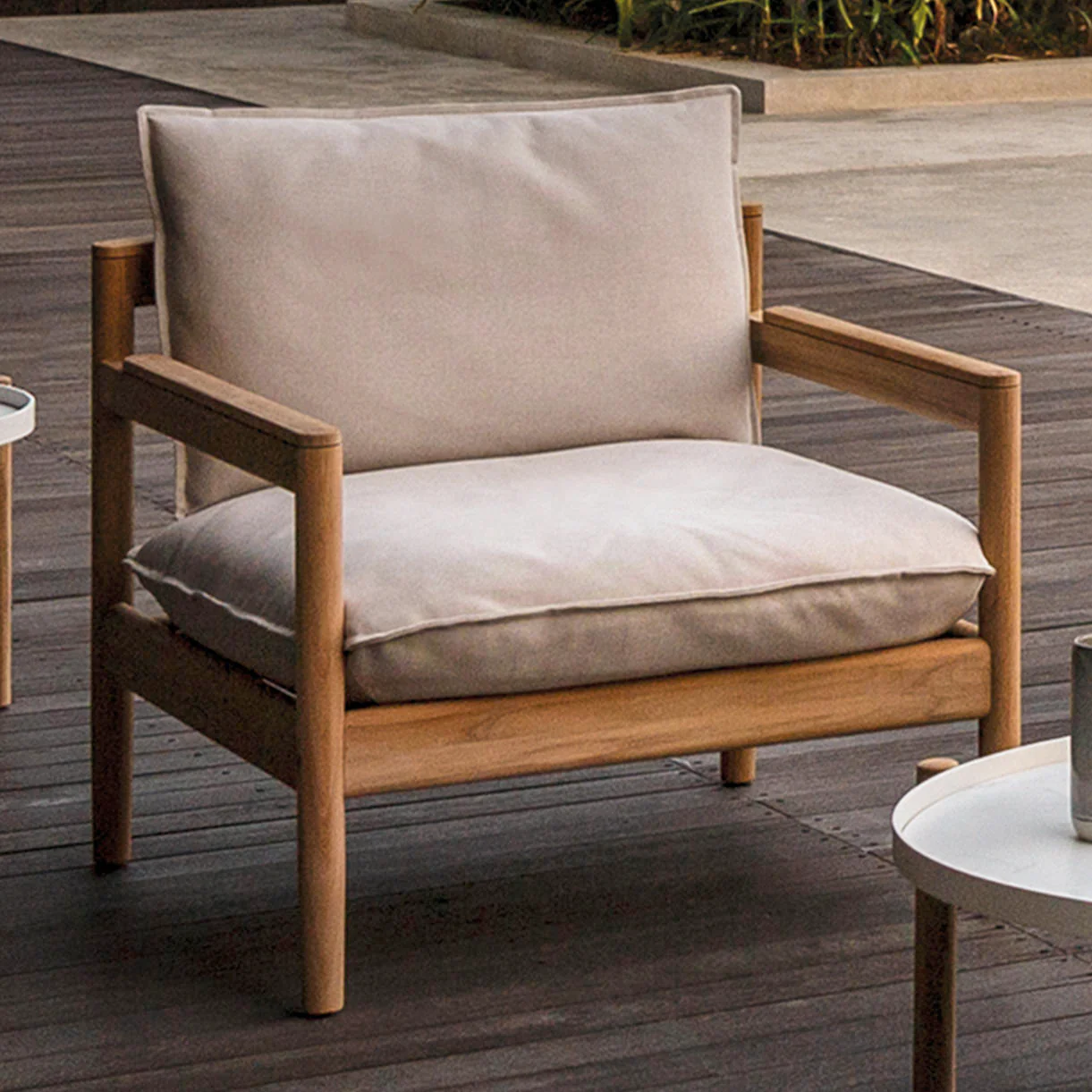 Saranac Lounge Chair