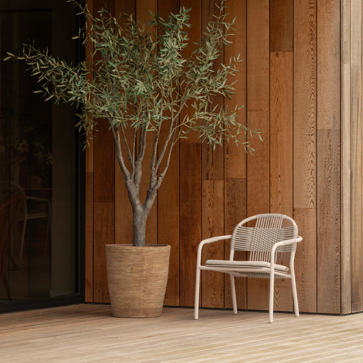 Saya Conic Terracotta Planter - Image 3