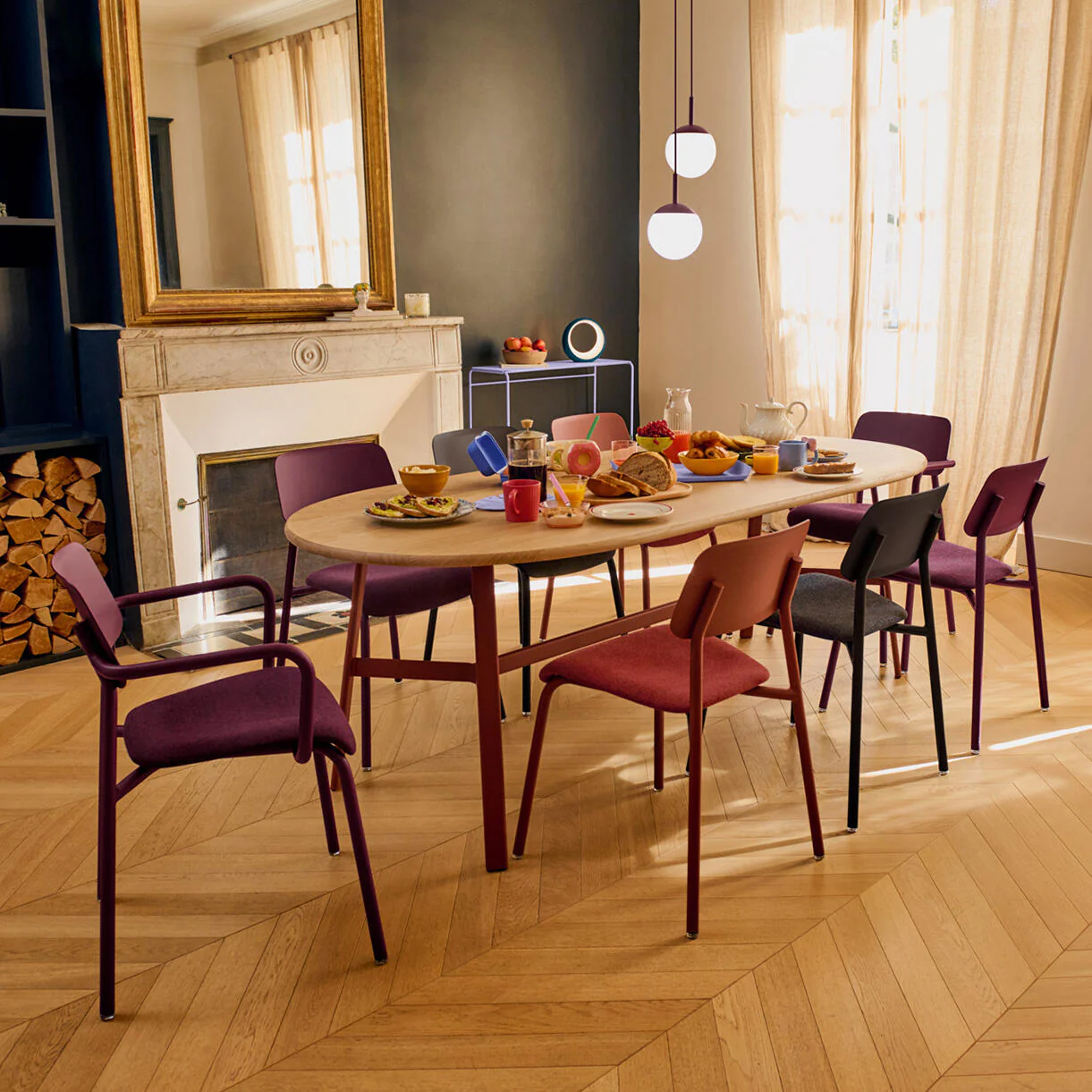 SO'O Oval Indoor Oak 220 x 95cm Table - Image 33