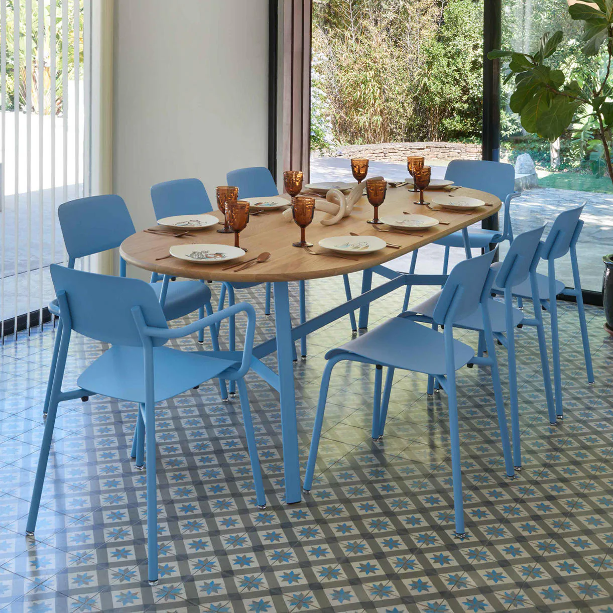 SO'O Oval Indoor Oak 220 x 95cm Table - Image 5