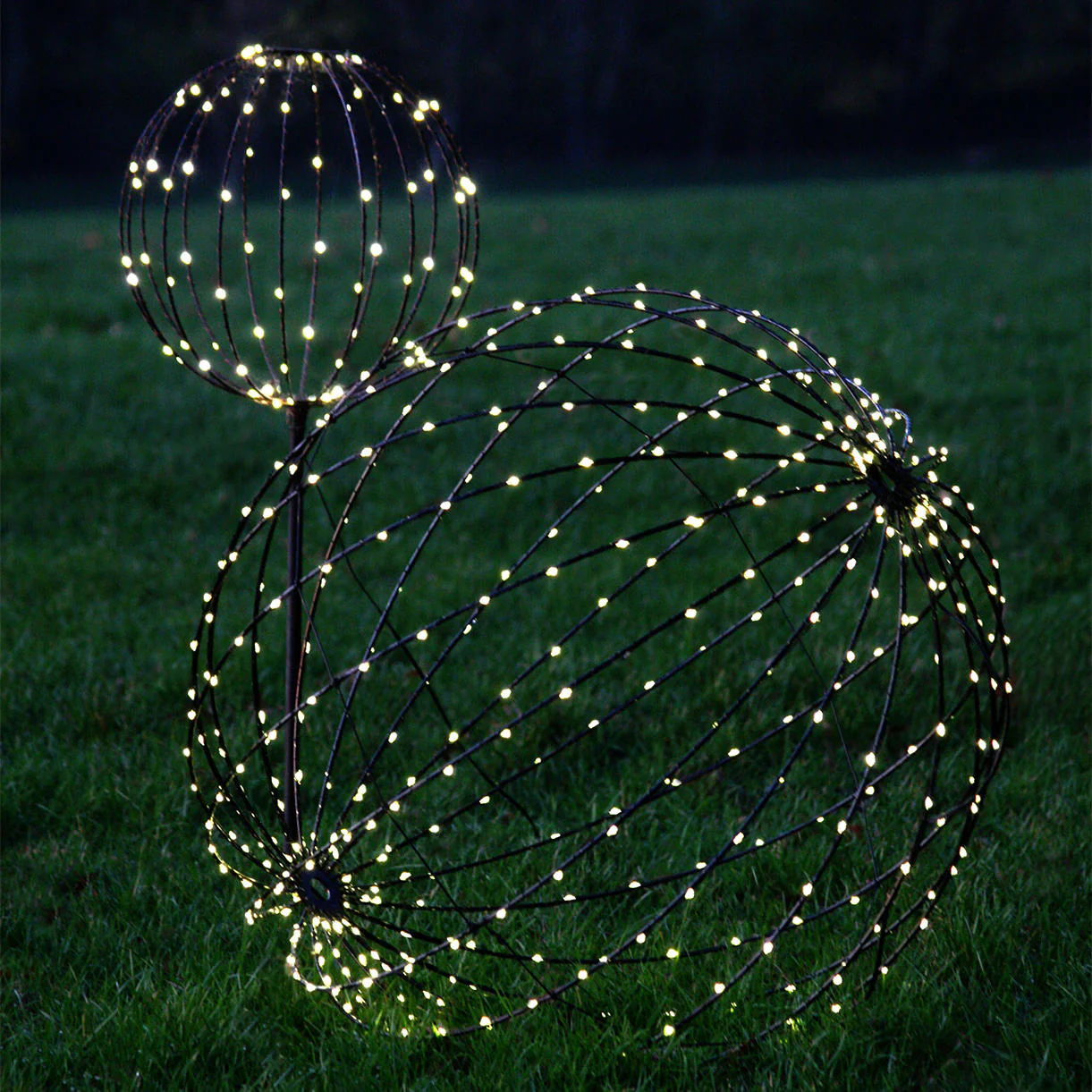 Solar Outdoor LED Decorative Spheres - Image 4