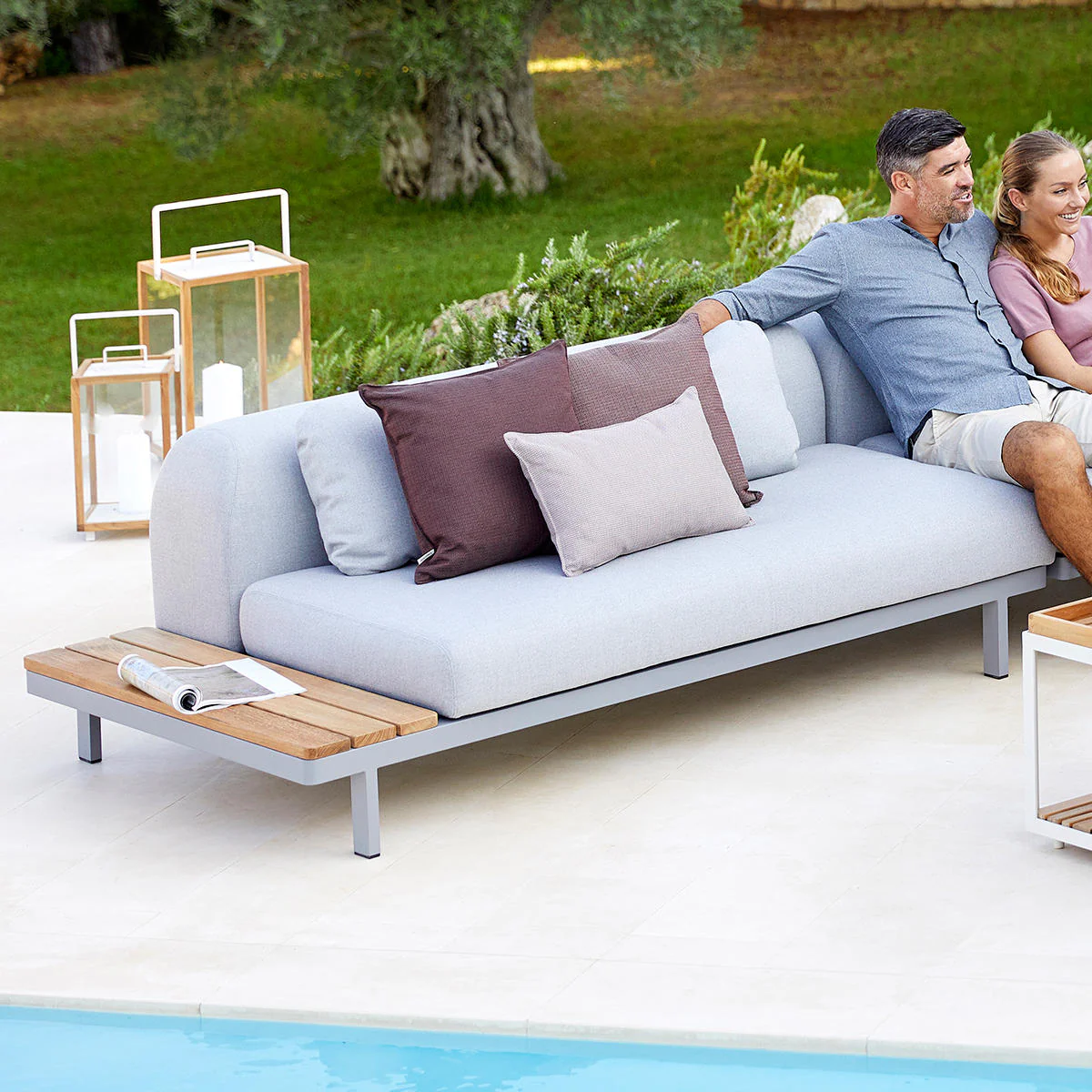 Space 2 Seater Module with Teak Table - Right - Image 4
