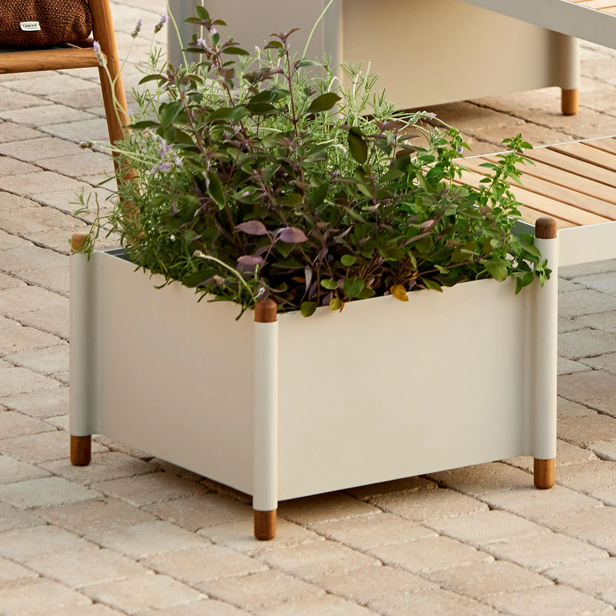 Sticks Large Planter