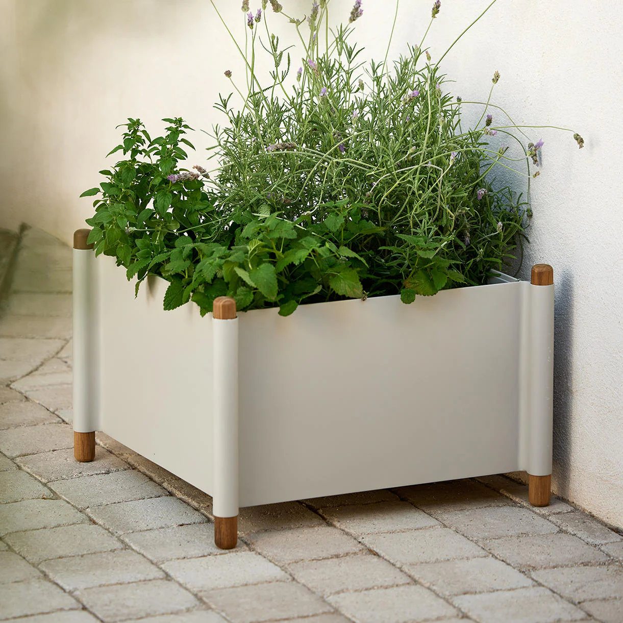 Sticks Large Planter - Image 2