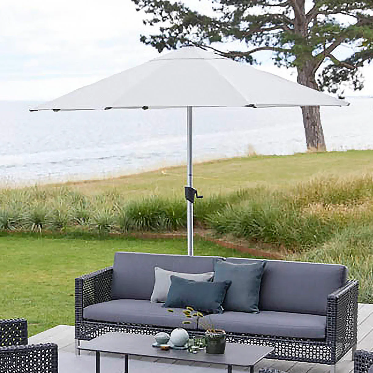 Sunshade 3 Metre Tilt Parasol
