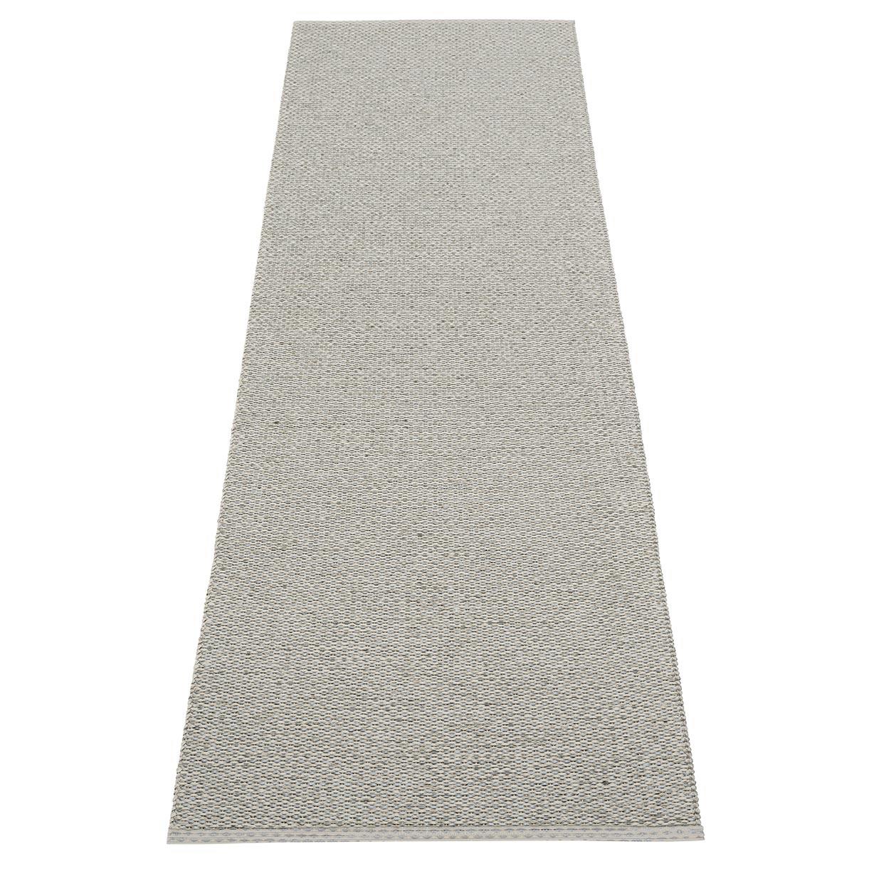 Svea Large Outdoor Runners - Image 28