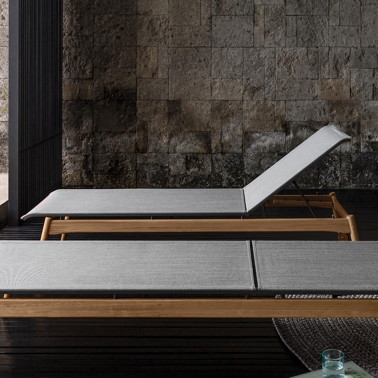 Sway Teak Sunlounger - Image 2