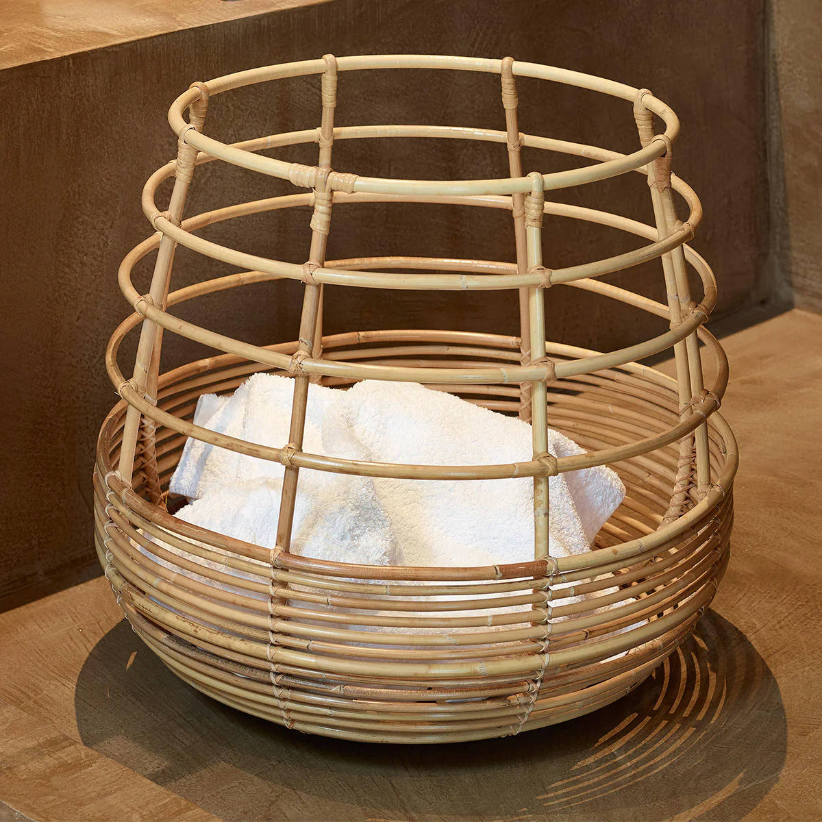 Sweep Indoor Round Basket
