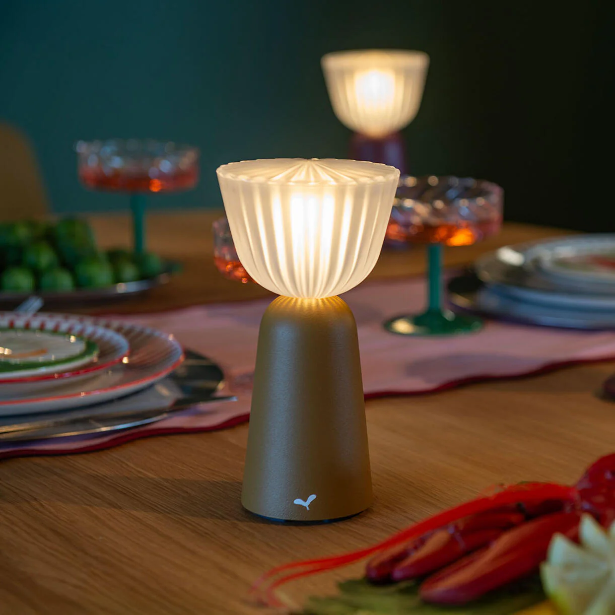 Swiing Table Lamp - Image 8