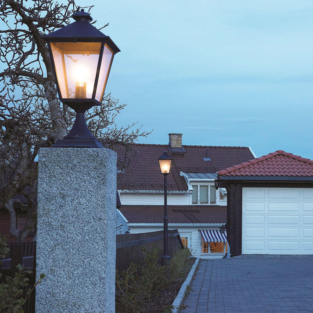 Turin Outdoor Pedestal Lanterns
