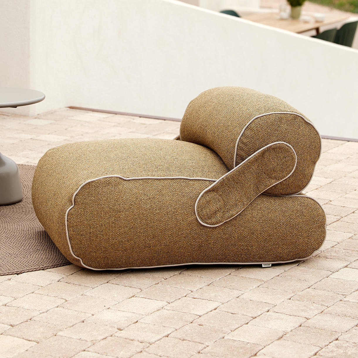 Unite Lounge Chair - Image 2
