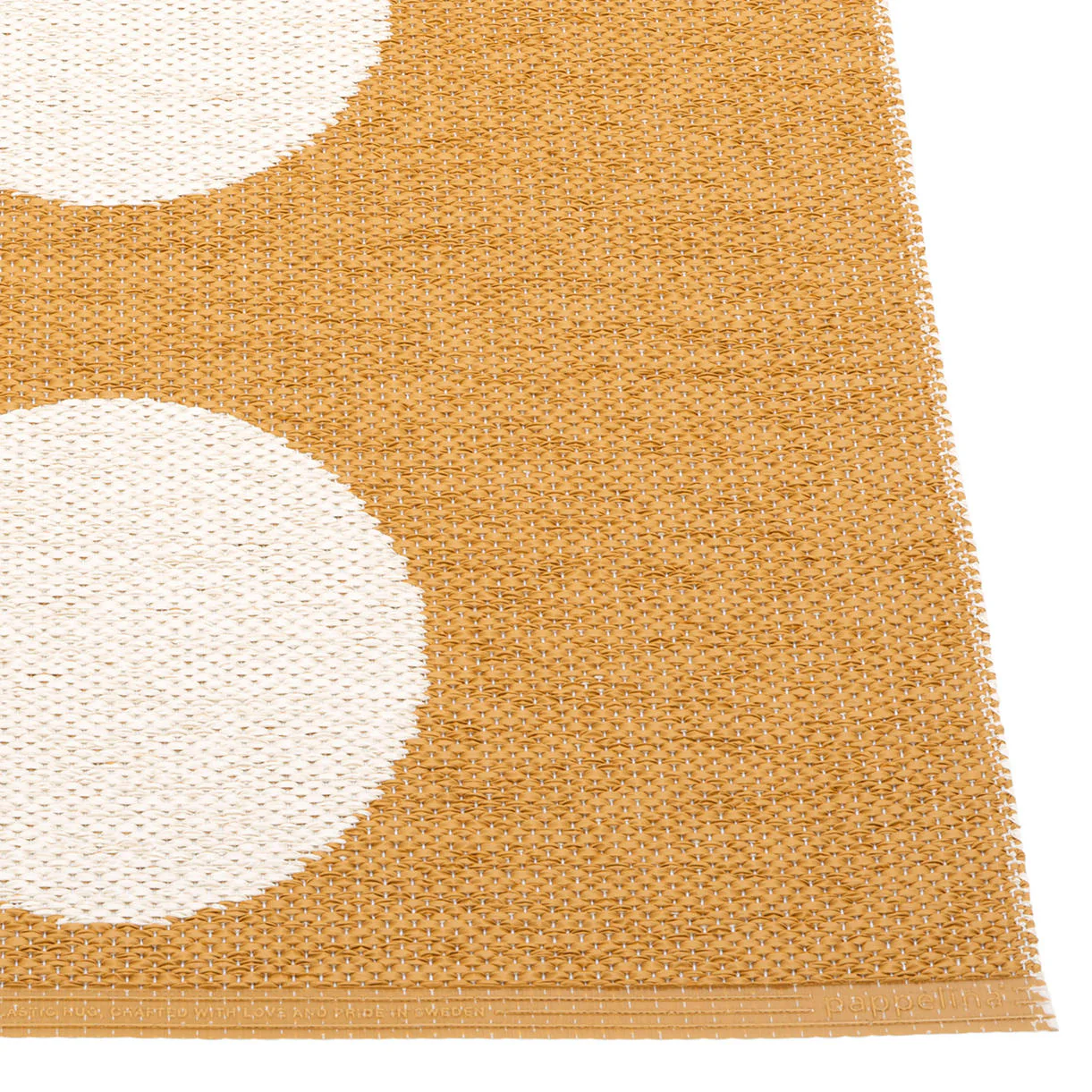 Vera Neutral Large Outdoor Runners - Image 3