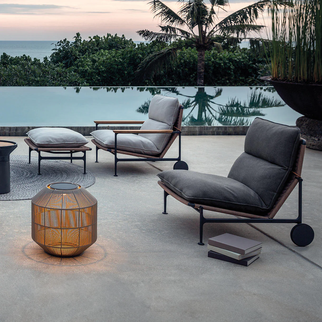 Zenith Ottoman - Image 4